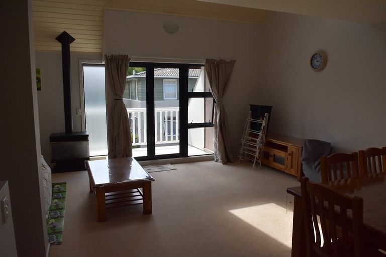 Photo of property in 2b Hatton Street, Karori, Wellington, 6012