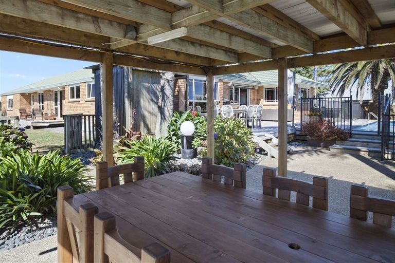 Photo of property in 398 Airfield Road, Ardmore, Papakura, 2582