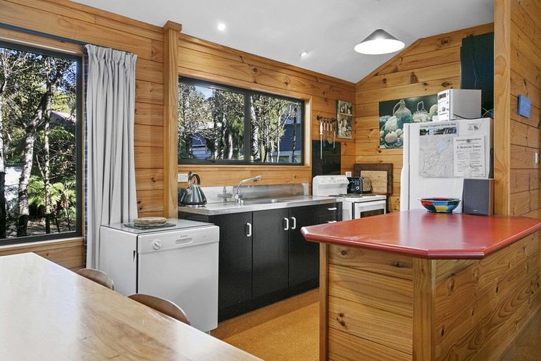 Photo of property in 6 Kaiuru Avenue, Pukawa Bay, Turangi, 3381