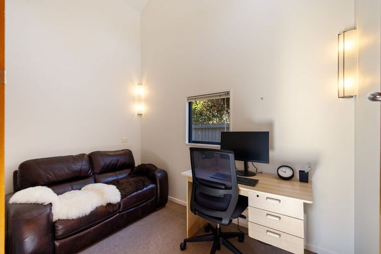 Photo of property in 252 Waimairi Road, Ilam, Christchurch, 8041