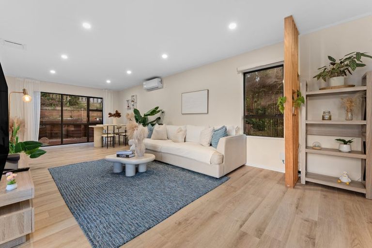 Photo of property in 1 Relko Crescent, Torbay, Auckland, 0630