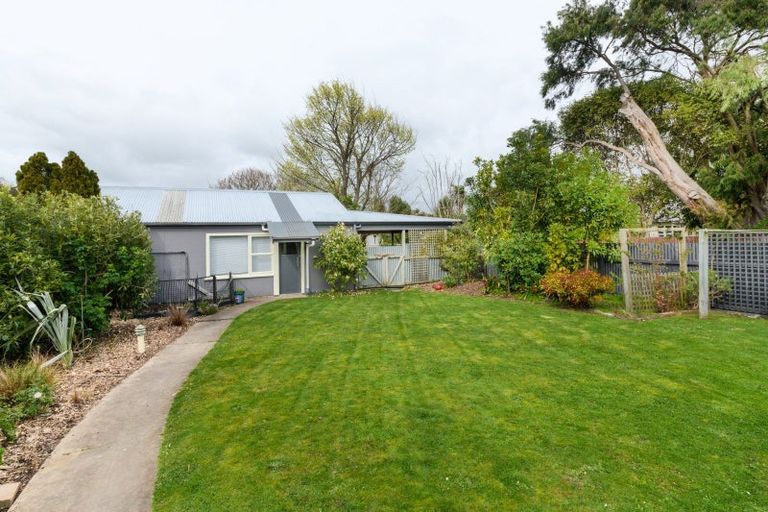 Photo of property in 42 Long Melford Road, Awapuni, Palmerston North, 4412