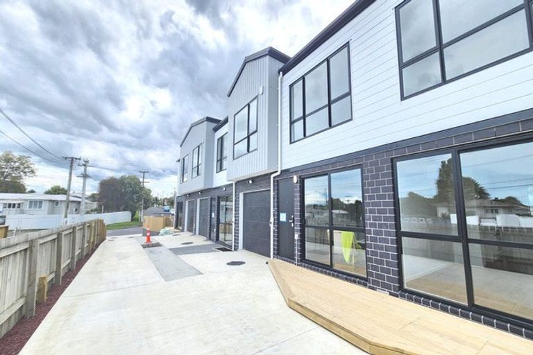 Photo of property in 104a Mahia Road, Manurewa, Auckland, 2102