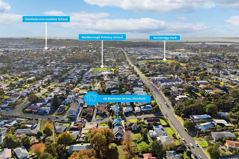 Photo of property in 6b Blenheim Street, Glenfield, Auckland, 0629