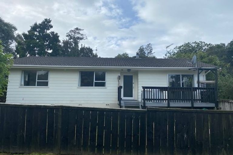 Photo of property in 5 Gerontius Glade, Torbay, Auckland, 0630