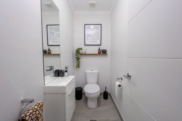 Photo of property in 8 Springside Court, Huntington, Hamilton, 3210