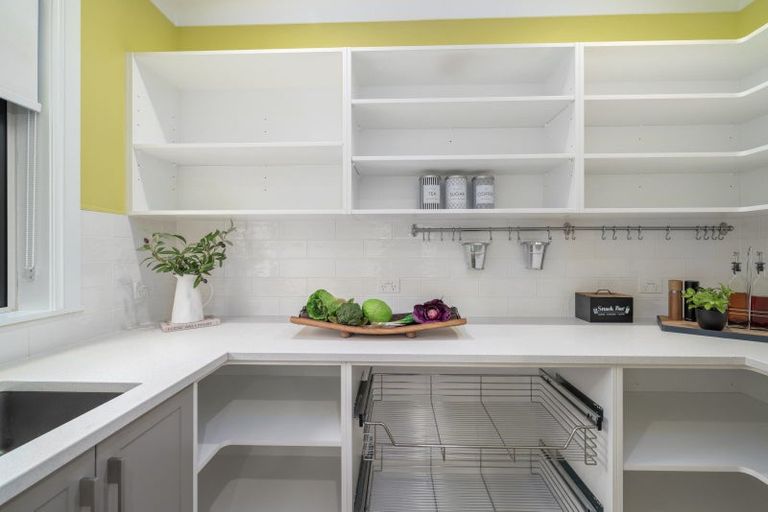 Photo of property in 42 Normans Road, Strowan, Christchurch, 8052