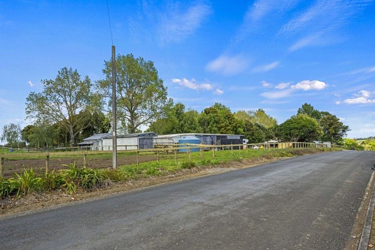 Photo of property in 101 Mcrobbie Road, Kingseat, Papakura, 2580