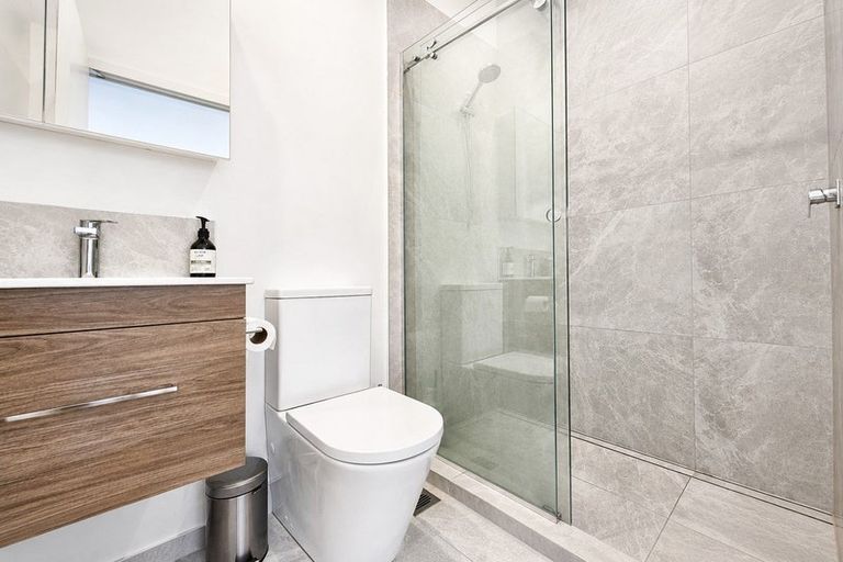 Photo of property in 5/323 Riverside Drive, Waterloo, Lower Hutt, 5011
