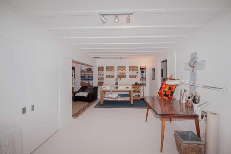 Photo of property in 13 Halswater Drive, Churton Park, Wellington, 6037