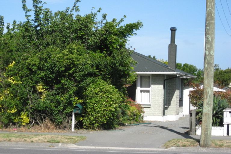 Photo of property in 30 Russley Road, Russley, Christchurch, 8042