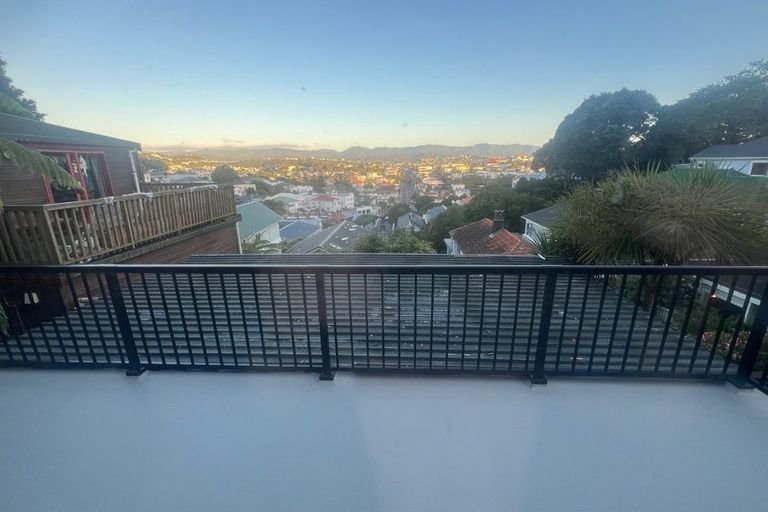 Photo of property in 4/18 Hinau Road, Hataitai, Wellington, 6021