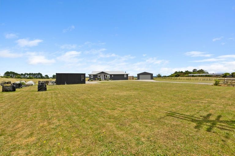 Photo of property in 11 Leith Road, Okato, New Plymouth, 4374