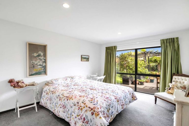 Photo of property in 8 Stable Way, Belfast, Christchurch, 8051