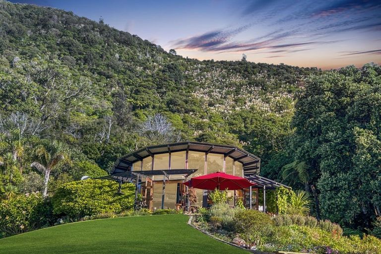 Photo of property in 8344d State Highway 35, Whanarua Bay, Te Kaha, 3199