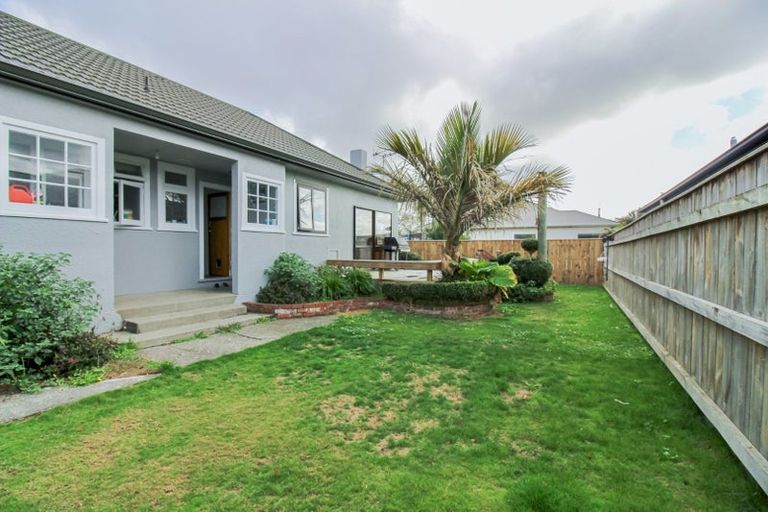Photo of property in 203 Bath Street, Levin, 5510