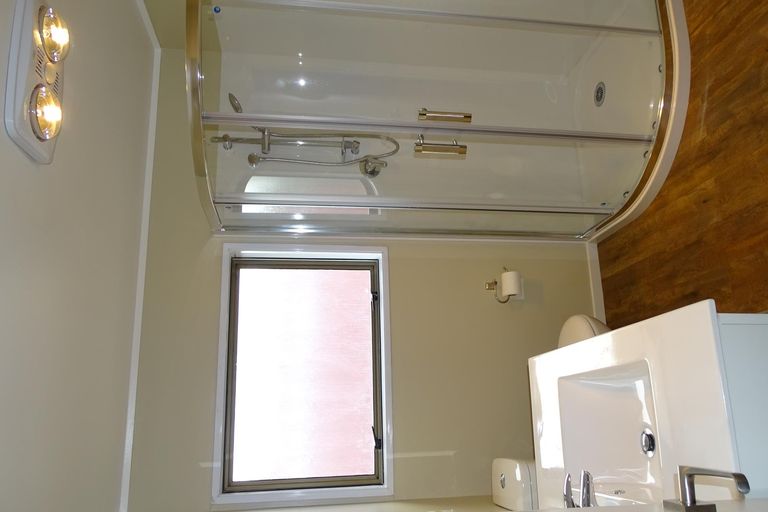 Photo of property in 105 Motatau Road, Papatoetoe, Auckland, 2025