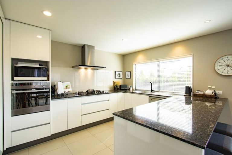 Photo of property in 11 Darion Drive, Flat Bush, Auckland, 2019