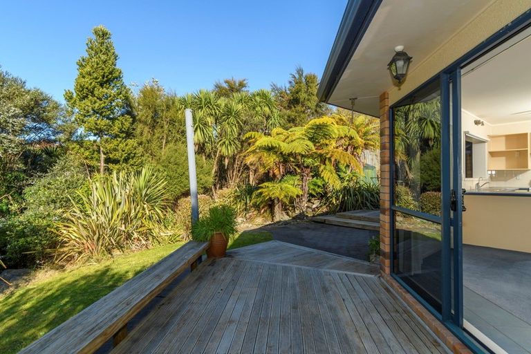 Photo of property in 15 Avon Rise, Welcome Bay, Tauranga, 3112