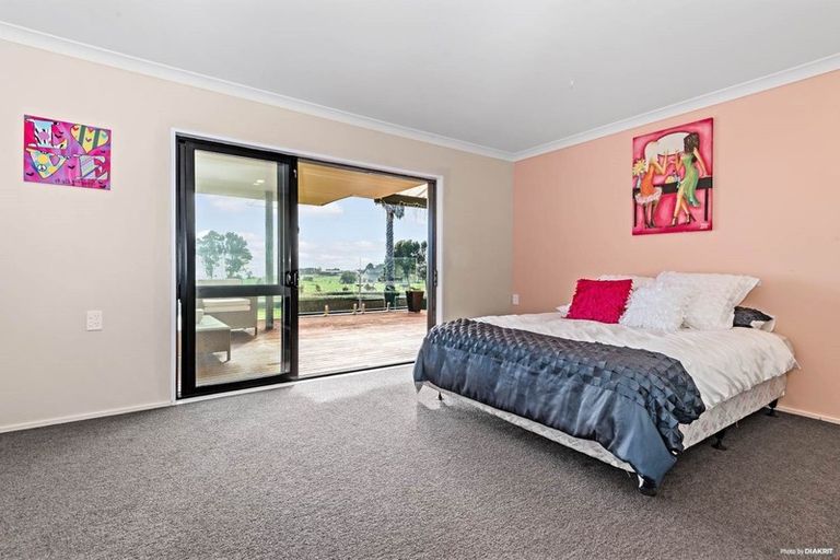 Photo of property in 271 Clarks Beach Road, Clarks Beach, Pukekohe, 2679