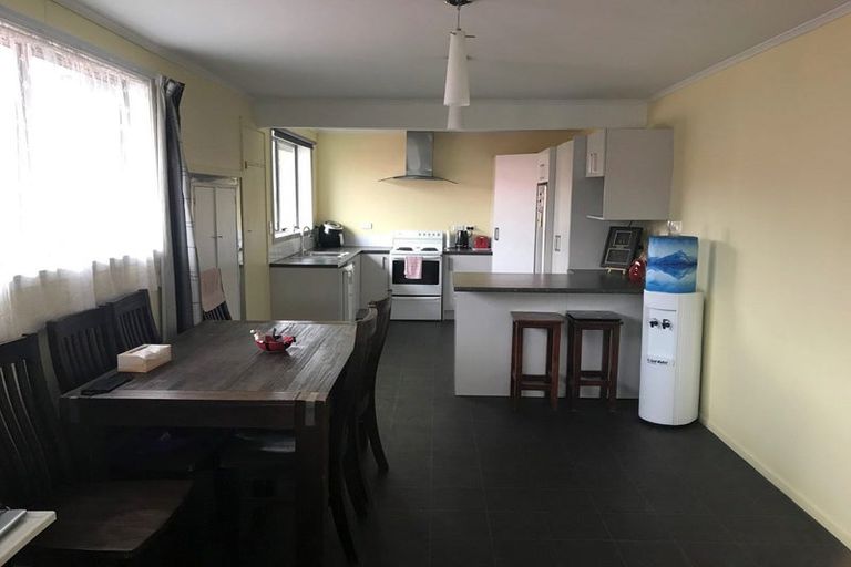 Photo of property in 20 Station Street, Tirau, 3410