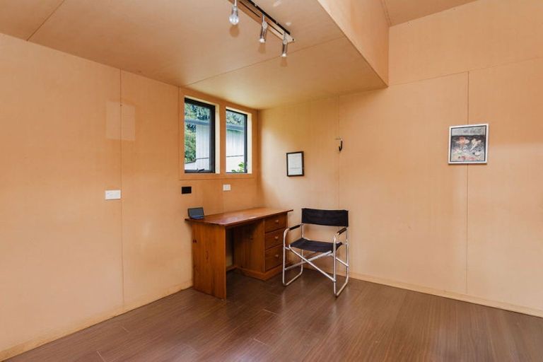 Photo of property in 43 Hospital Street, Dannevirke, 4930