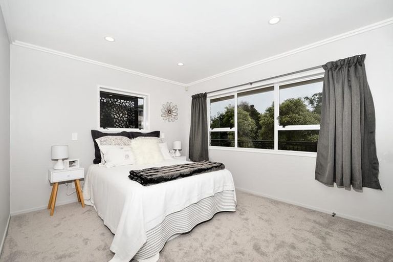 Photo of property in 4 Mescal Street, Massey, Auckland, 0614