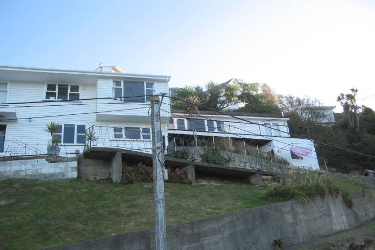 Photo of property in 42 Newport Terrace, Seatoun, Wellington, 6022