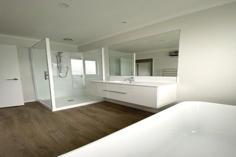 Photo of property in 10 Hanworth Road, Richmond, 7020