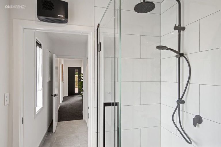 Photo of property in 148a West Belt, Rangiora, 7400