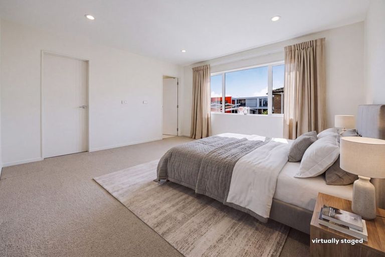 Photo of property in 10 Helianthus Avenue, Flat Bush, Auckland, 2019
