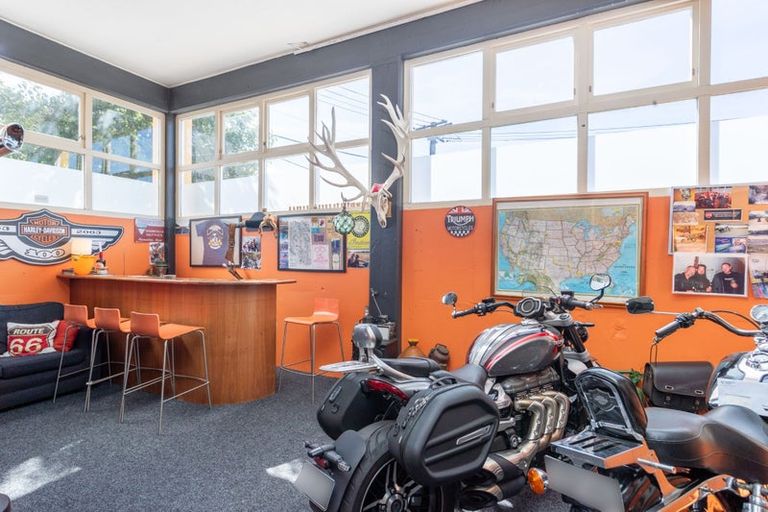 Photo of property in 233 Riddiford Street, Newtown, Wellington, 6021