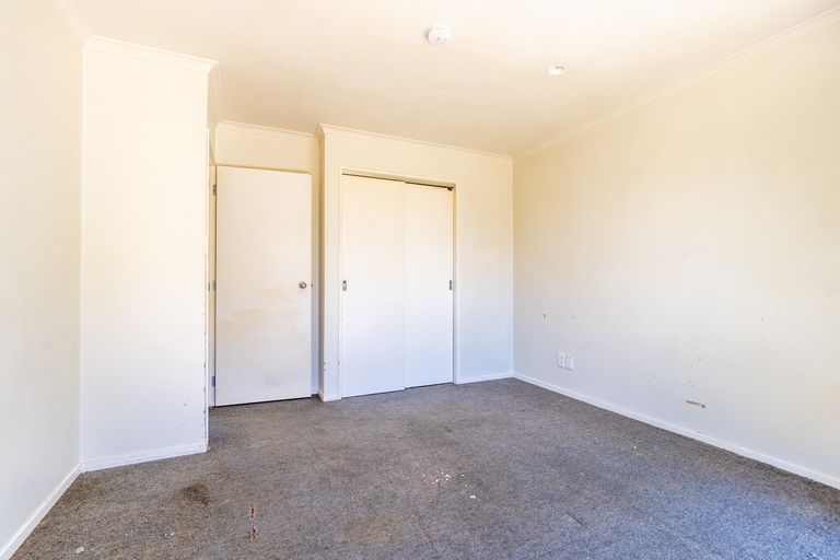 Photo of property in 383 Massey Road, Mangere East, Auckland, 2024