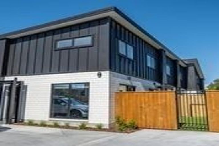 Photo of property in 2/125 Papanui Road, Merivale, Christchurch, 8014