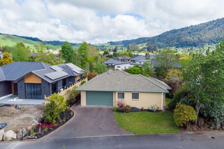Photo of property in 61 Tawavale Street, Pukehangi, Rotorua, 3015