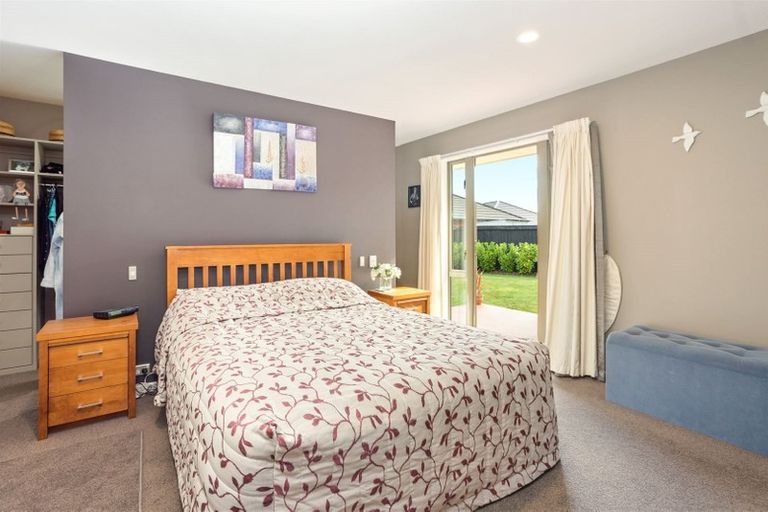 Photo of property in 50 Limes Avenue, Parklands, Christchurch, 8083