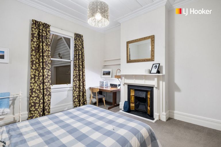 Photo of property in 73 Royal Crescent, Saint Kilda, Dunedin, 9012