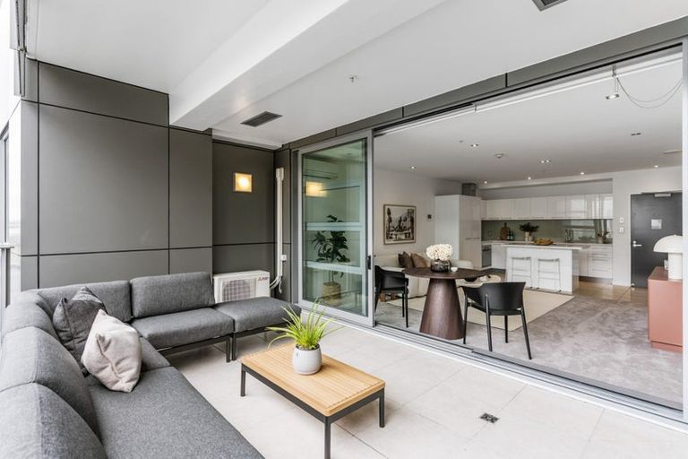 Photo of property in Maison Apartments, 104/16 Huron Street, Takapuna, Auckland, 0622