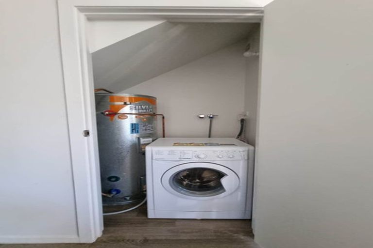 Photo of property in 10/100 Knighton Road, Hillcrest, Hamilton, 3216