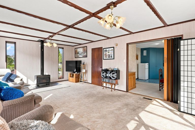 Photo of property in 99 Glenross Street, Glenross, Dunedin, 9011