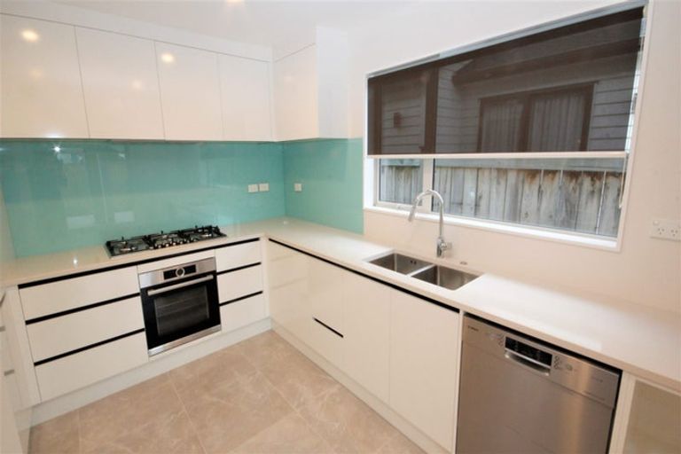 Photo of property in 7 Myland Drive, Hobsonville, Auckland, 0616