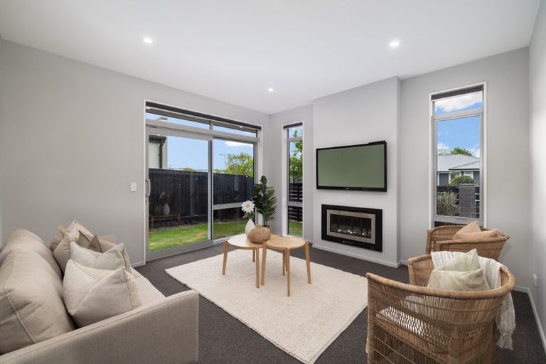 Photo of property in 4 Florin Place, Prebbleton, 7604