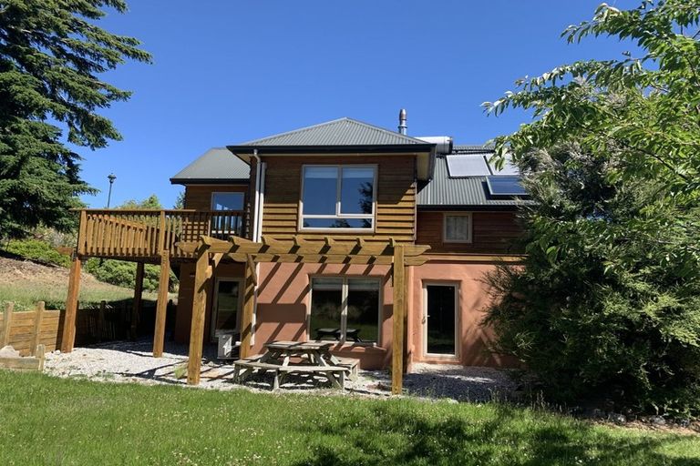 Photo of property in 1/8 Drake Place, Lake Hawea, Wanaka, 9382