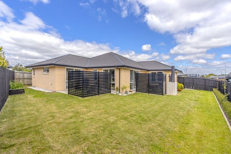 Photo of property in 9 Whincops Road, Halswell, Christchurch, 8025