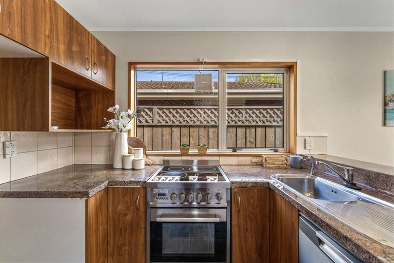 Photo of property in 84 Bay View Road, South Dunedin, Dunedin, 9012