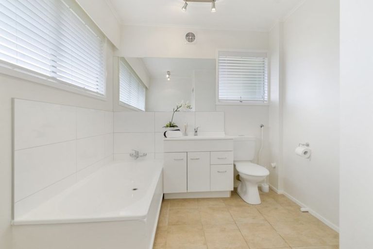 Photo of property in 7 Waterloo Street, Howick, Auckland, 2014