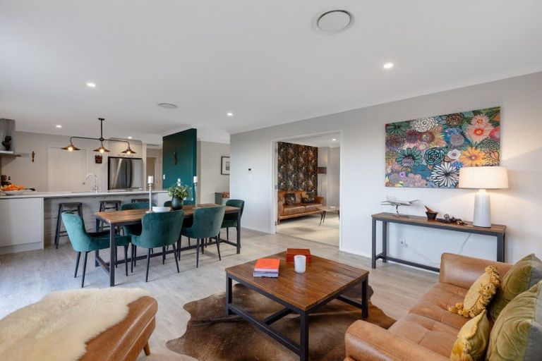 Photo of property in 7 Shoreview Close, Omokoroa, 3114