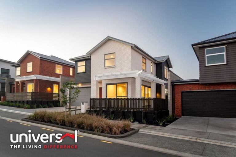 Photo of property in 7 Te Aho Matua Road, Hobsonville, Auckland, 0616