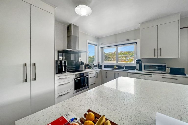 Photo of property in 6 Chelmsford Street, Ngaio, Wellington, 6035