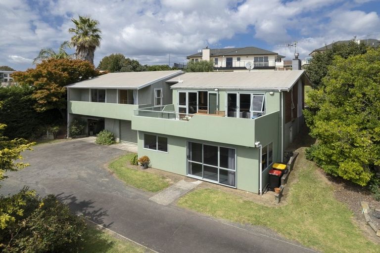 Photo of property in 108 Sutherland Road, Brookfield, Tauranga, 3110